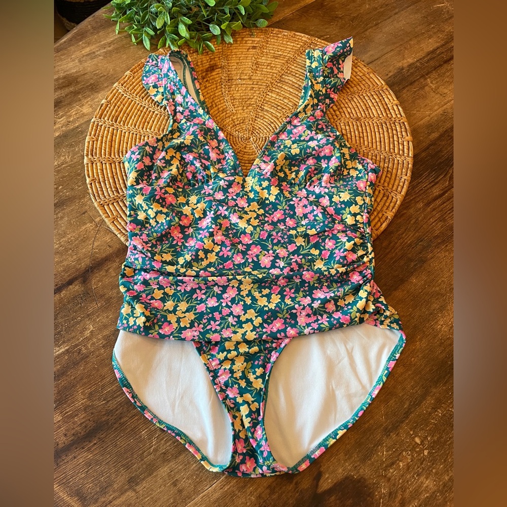 Kona Sol Tropical Floral One Piece Swimsuit